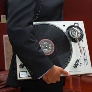 Meet your Posher, Corey